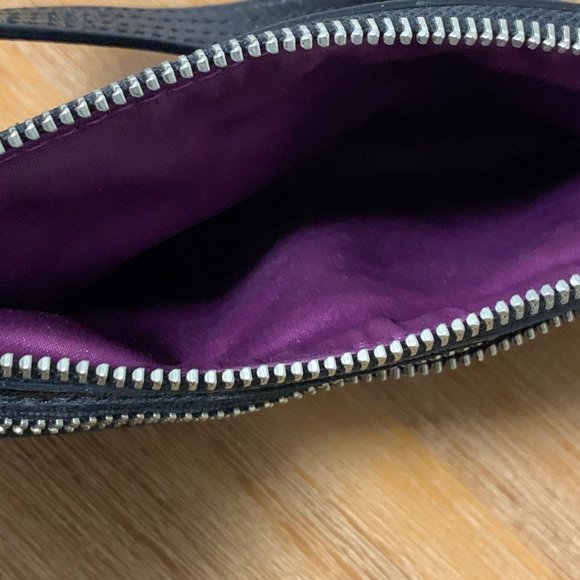 Coach Poppy Signature Large Wristlet - Picture 4 of 5